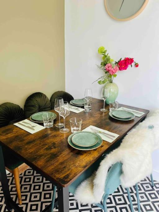 Heerlijk Appartement Centrum Breda En Restaurant! Екстер'єр фото